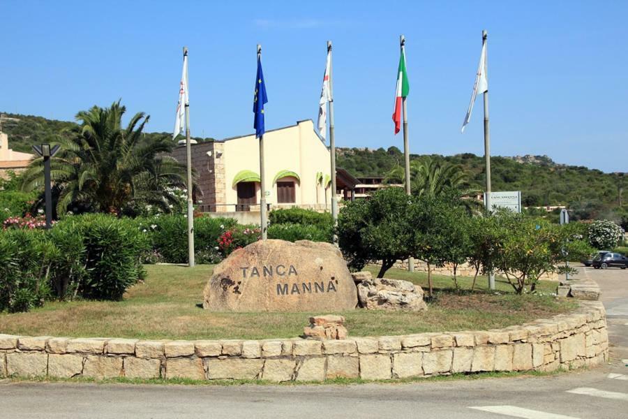 La Mitica 99 Del Portolaconia Residence Cannigione Luaran gambar